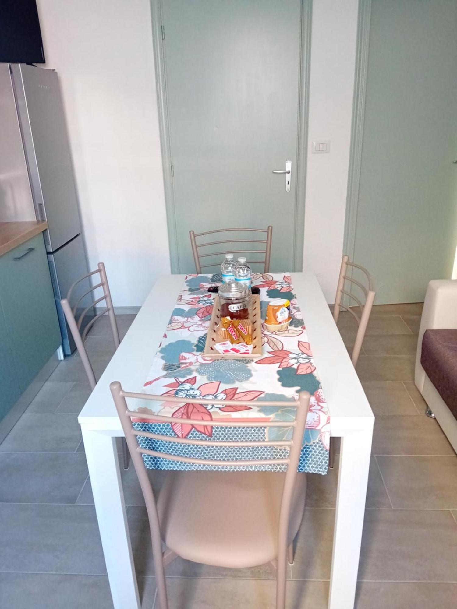 Petite Maison Asti Exteriér fotografie